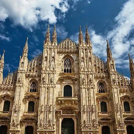 The * Milano