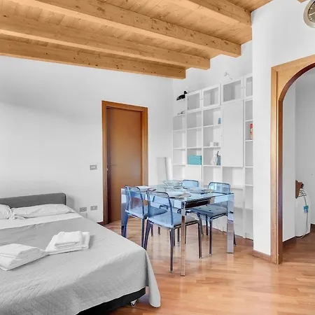 Apartment The Milano Houses Milan